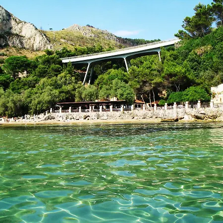 ホテル Club Torre Capovento