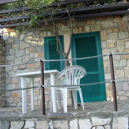 Club Torre Capovento 3* スペルロンガ