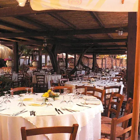 Hotel Club Torre Capovento 3*