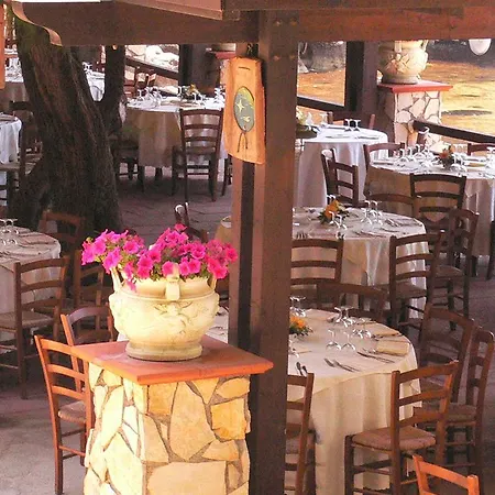 Club Torre Capovento 3* スペルロンガ